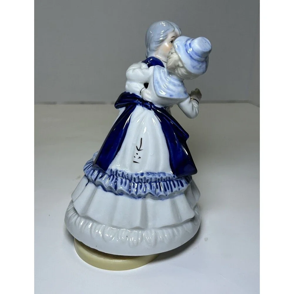 Vintage Colonial Porcelain Dancing Couple “Music Box” Figurine White/Blue Decor